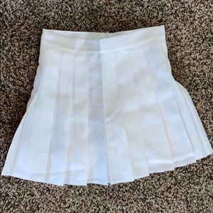 White High-Waisted Tennis Skirt